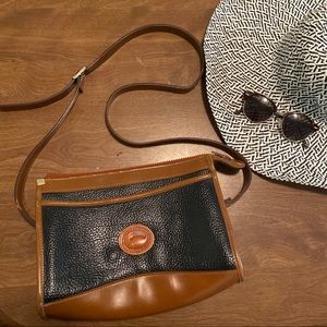 *VINTAGE* Leather Dooney & Bourke Crossbody Bag